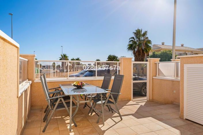 Image No.3-3 Bed Townhouse for sale