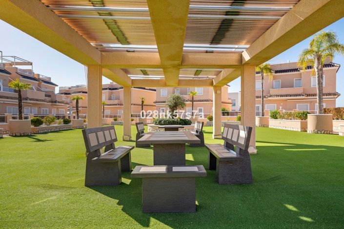 Image No.35-3 Bed Townhouse for sale