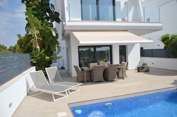 Image No.1-3 Bed Villa for sale