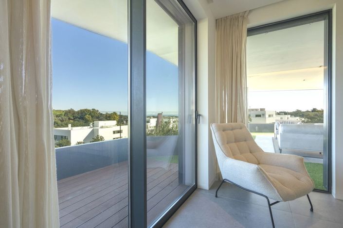 Image No.23-3 Bed Apartment for sale