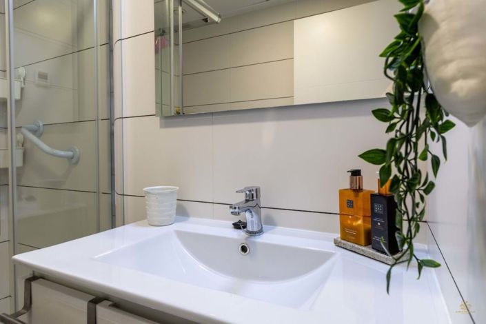 Image No.13-2 Bed Apartment for sale