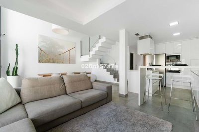 1447-606803-78d1f4f8b6655591b02d22fabb36a692d