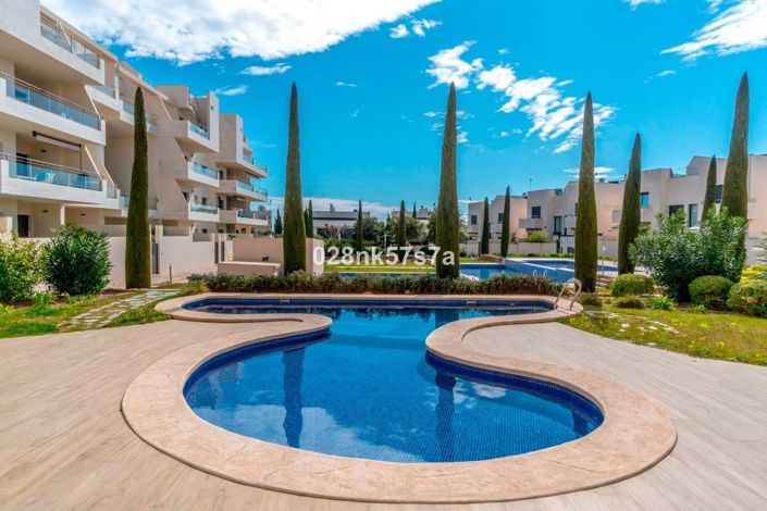 Image No.37-3 Bed Villa for sale