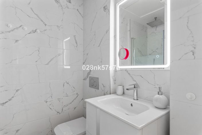 Image No.17-3 Bed Penthouse for sale