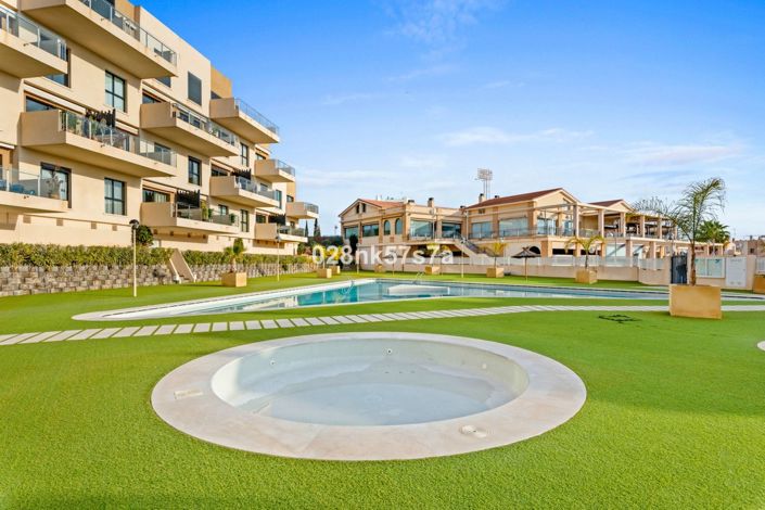 Image No.30-3 Bed Villa for sale