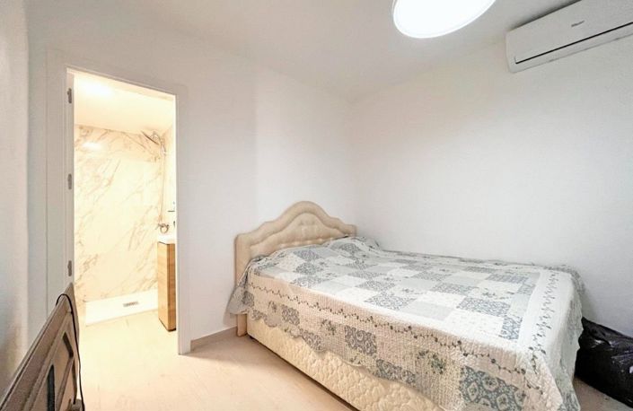 Image No.8-2 Bed Villa for sale