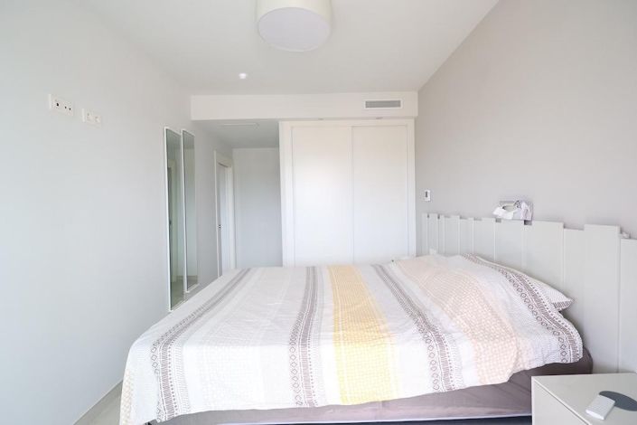 Image No.17-2 Bed Apartment for sale