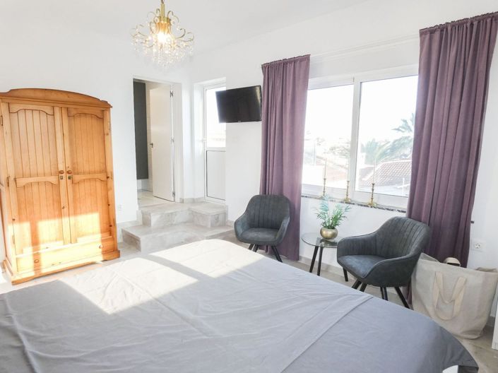 Image No.29-5 Bed Villa for sale