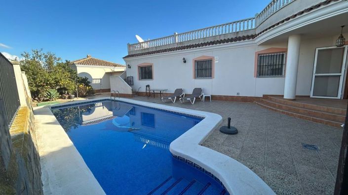 Image No.1-Villa de 6 chambres à vendre à Los Alcázares