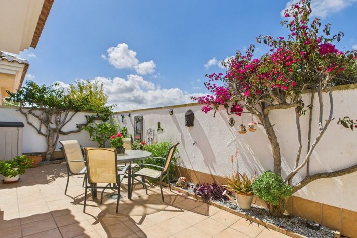 Image No.20-3 Bed Villa for sale