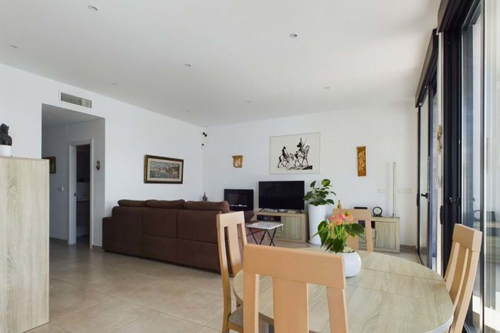 Image No.24-3 Bed Villa for sale