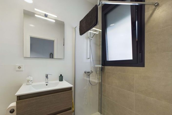 Image No.30-3 Bed Villa for sale