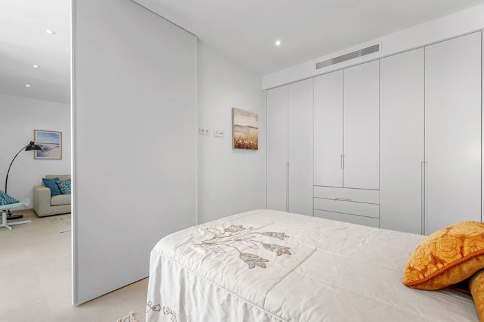 Image No.14-2 Bed Apartment for sale