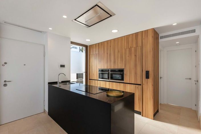 Image No.10-3 Bed Villa for sale