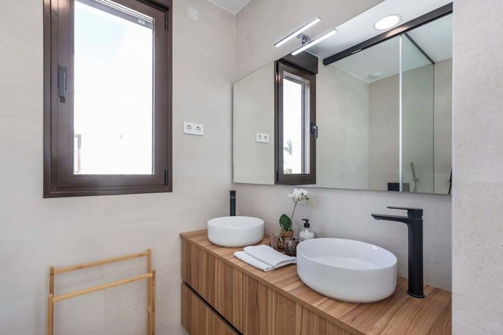 Image No.33-3 Bed Villa for sale