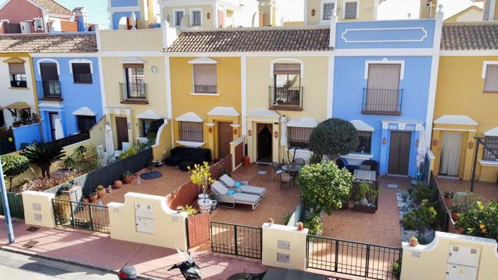 Image No.1-2 Bed Townhouse for sale