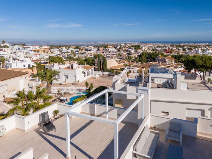 Image No.40-2 Bed Penthouse for sale