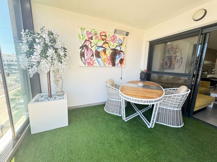 Image No.11-2 Bed Apartment for sale