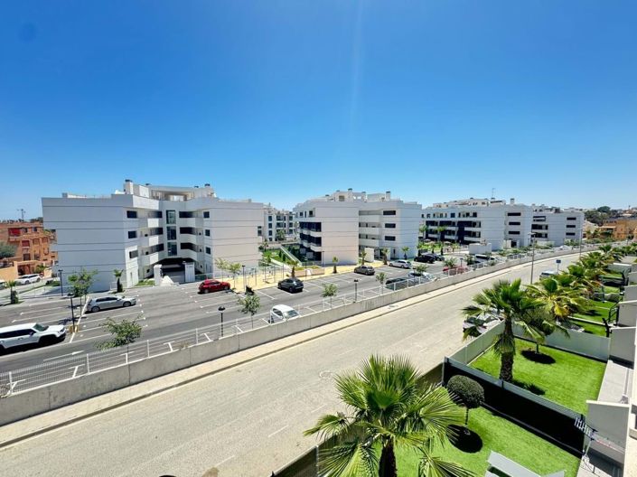 Image No.17-2 Bed Apartment for sale