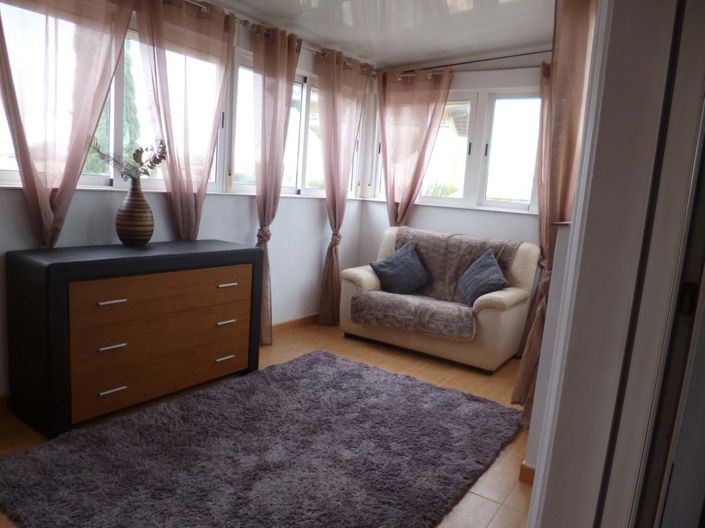 Image No.12-4 Bed Villa for sale