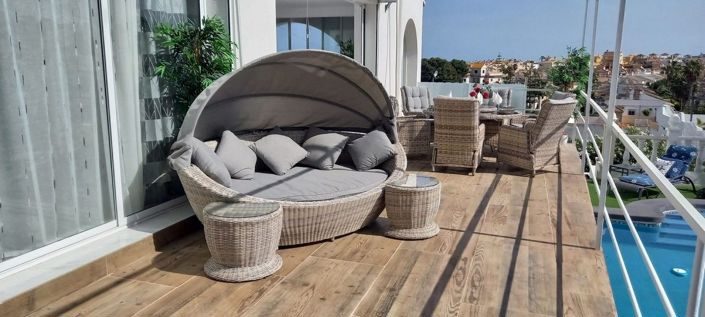 Image No.30-5 Bed Villa for sale