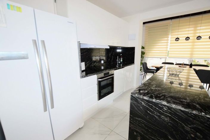 Image No.6-5 Bed Villa for sale