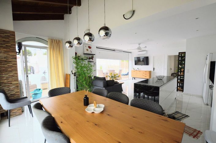 Image No.7-5 Bed Villa for sale