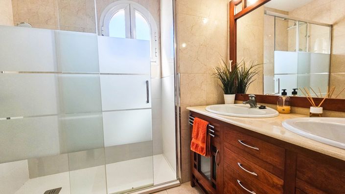 Image No.8-3 Bed Penthouse for sale