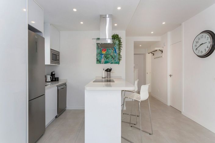 Image No.11-3 Bed Apartment for sale