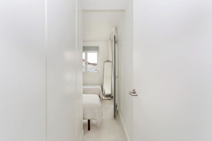 Image No.16-3 Bed Apartment for sale