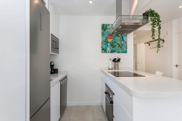 Image No.6-3 Bed Apartment for sale