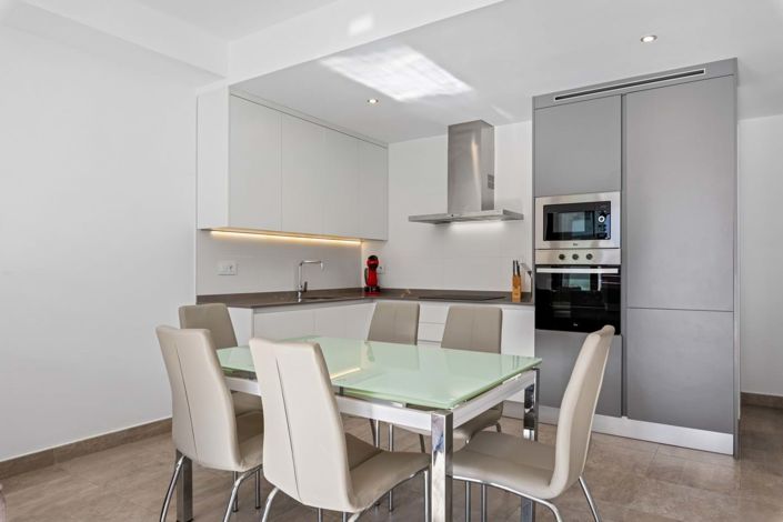 Image No.5-3 Bed Townhouse for sale