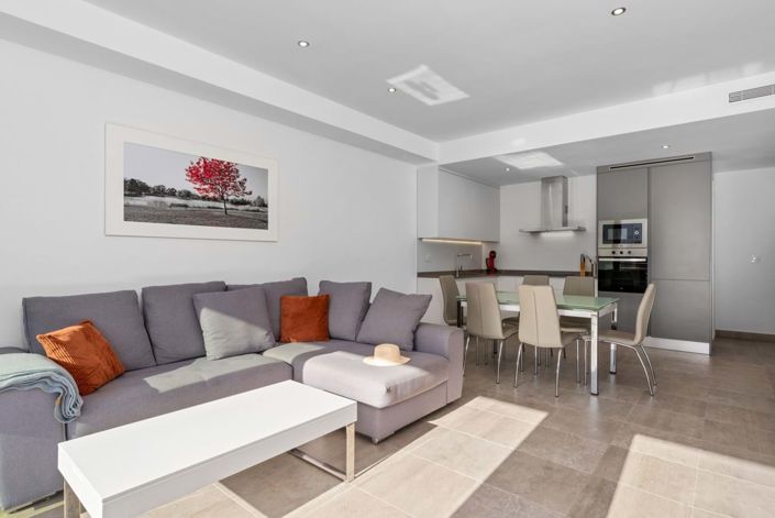 Image No.7-3 Bed Townhouse for sale