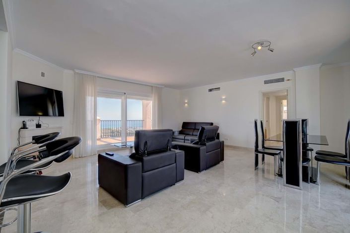 Image No.8-2 Bed Apartment for sale