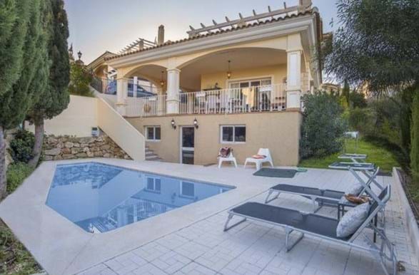 Image No.1-4 Bed Villa for sale