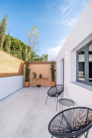 Image No.1-3 Bed Villa for sale