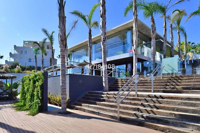 Image No.23-3 Bed Apartment for sale