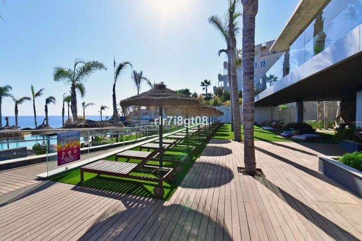 Image No.25-3 Bed Apartment for sale