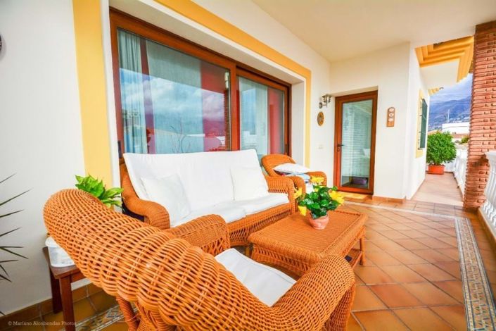 Image No.2-Villa de 5 chambres à vendre à Mijas Costa