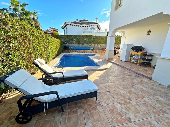 Image No.10-3 Bed Villa for sale