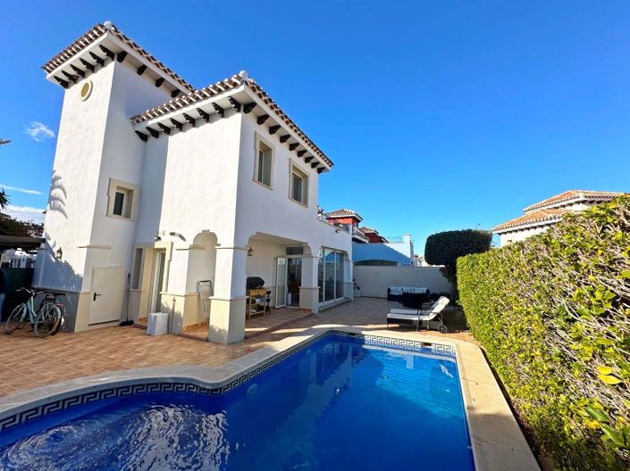 Image No.30-3 Bed Villa for sale