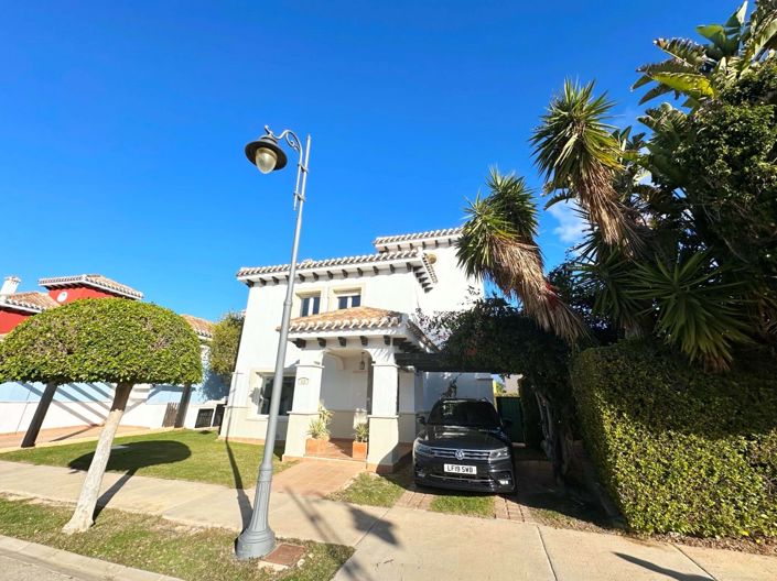 Image No.32-3 Bed Villa for sale