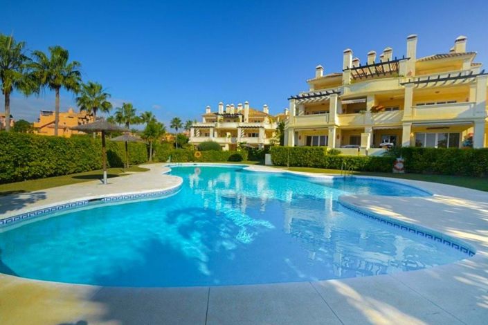 Image No.1-Appartement de 3 chambres à vendre à Estepona