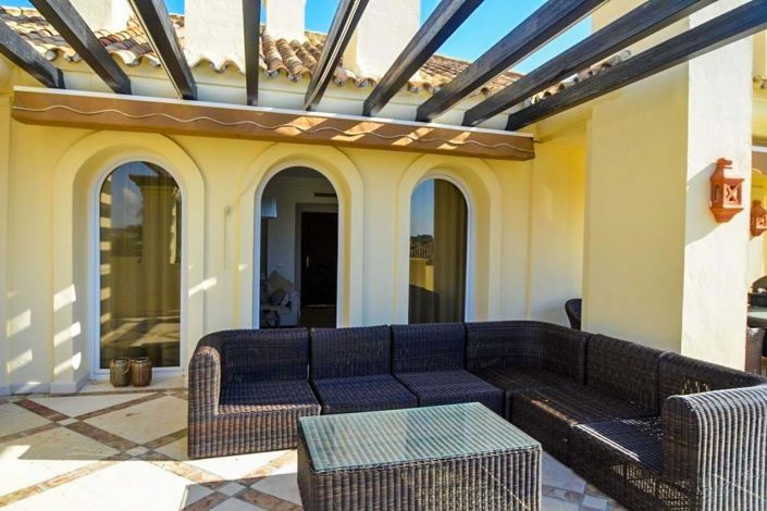 Image No.18-3 Bed Apartment for sale