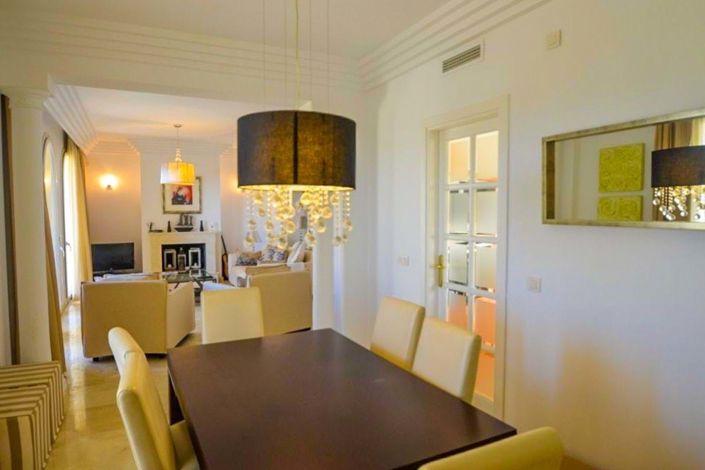 Image No.25-3 Bed Apartment for sale