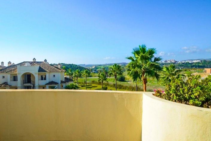 Image No.28-3 Bed Apartment for sale