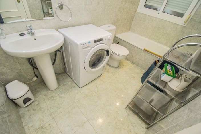 Image No.39-5 Bed Townhouse for sale