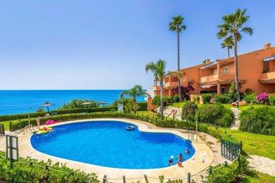 Appartement de 3 chambres à vendre à Estepona