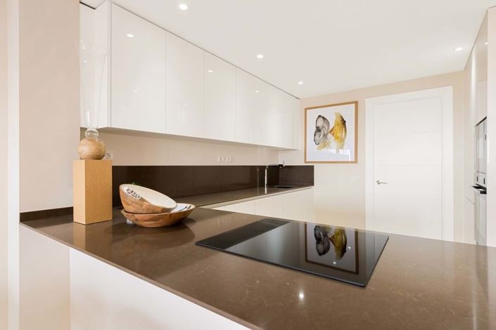 Image No.9-3 Bed Apartment for sale