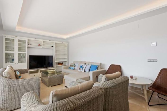 Image No.6-3 Bed Apartment for sale